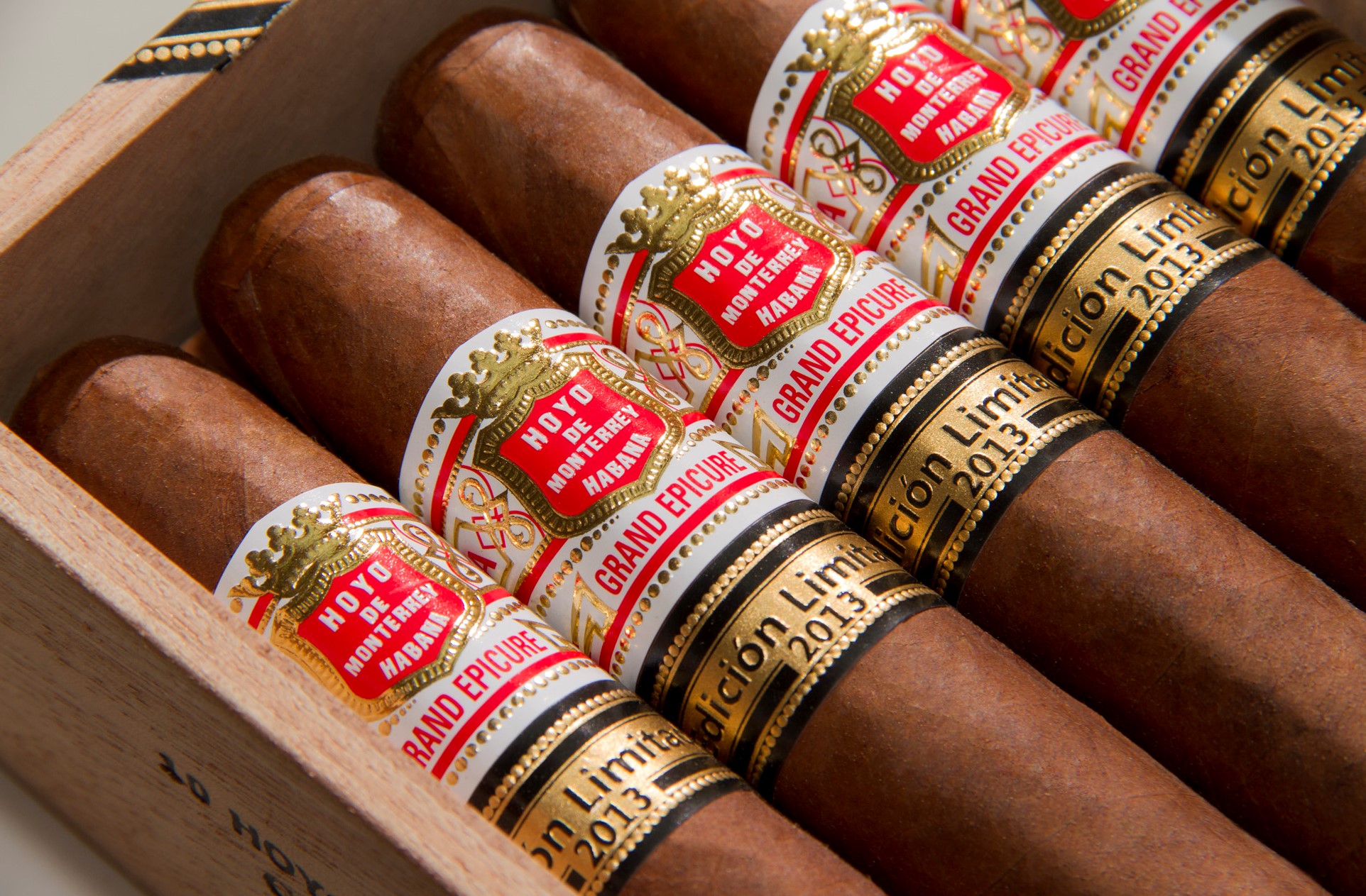 the-best-five-cuban-cigars-of-20162-2