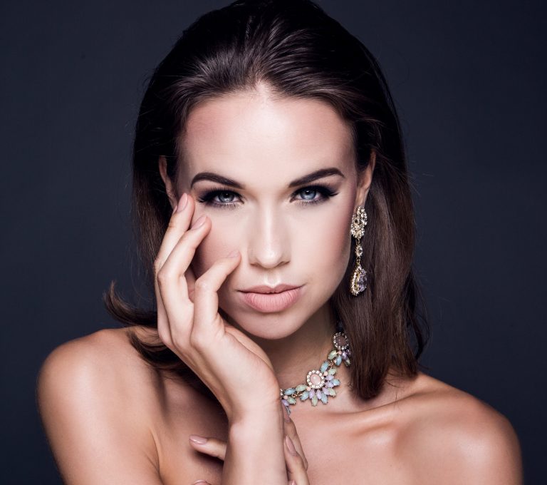 Meet Egith van Dinther | The Extravagant