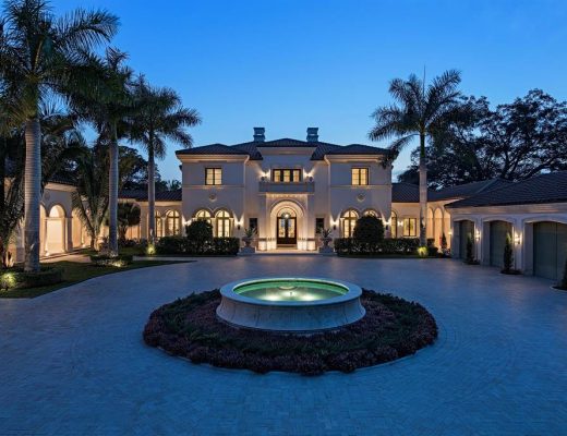 Your Palladian-inspired Waterfront Estate in Fort Myers Awaits (Images Courtesy of: Christie's International Real Estate)