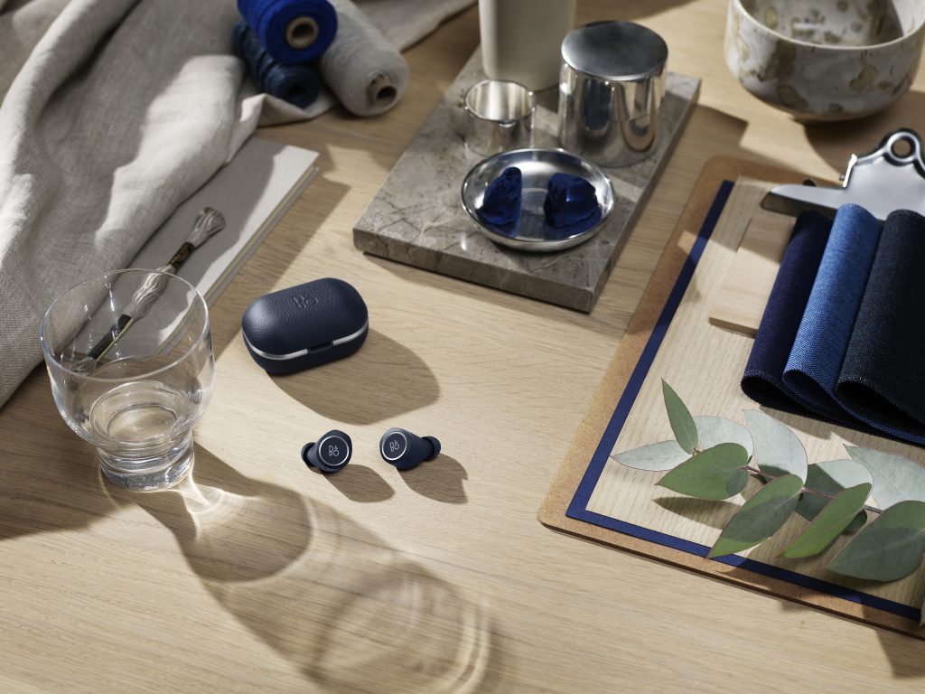 The New Beoplay E8 2.0 with Wireless Charging Case