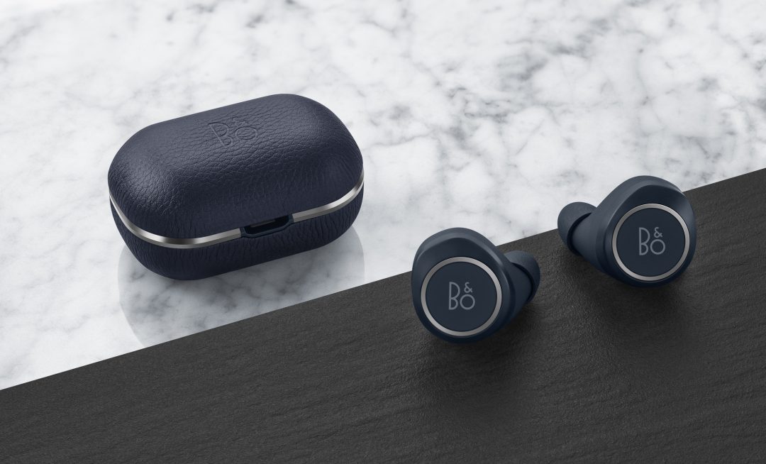 The New Beoplay E8 2.0 with Wireless Charging Case