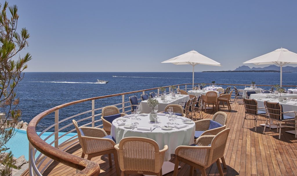 Hotel du Cap-Eden-Roc Celebrates its 150th Birthday - Restaurant