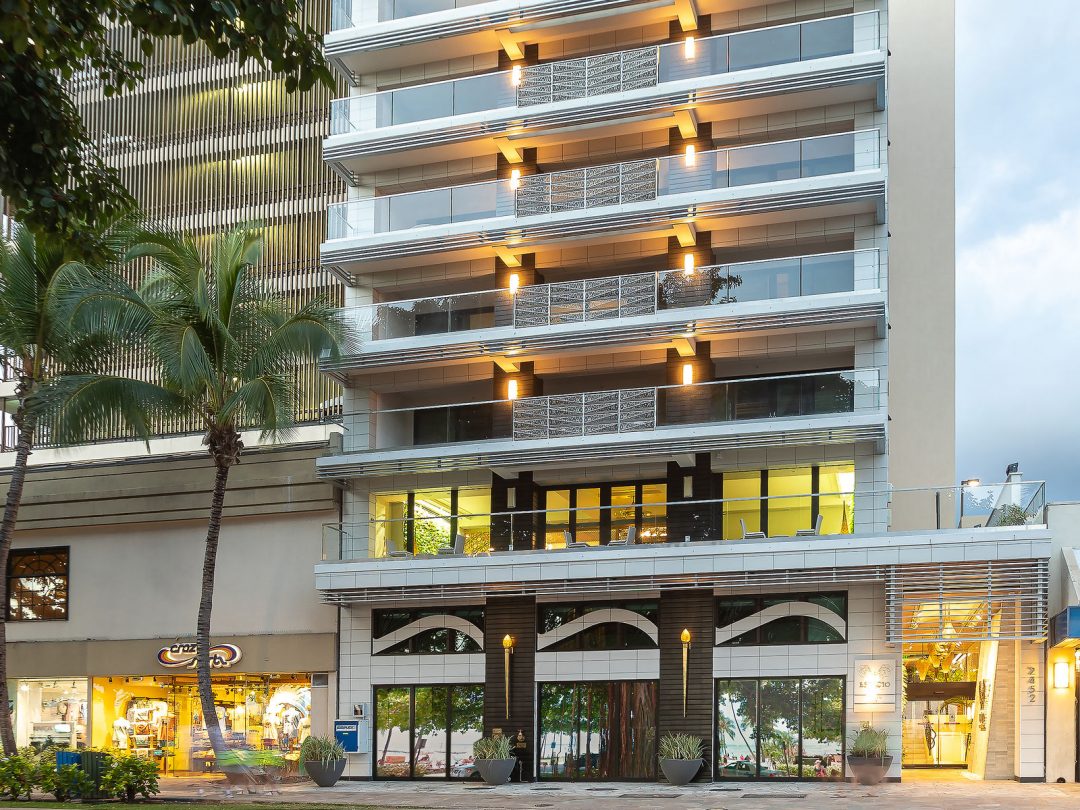 Get Treated Like Hawaiian Royalty at ESPACIO, Waikiki's Enviable Resort